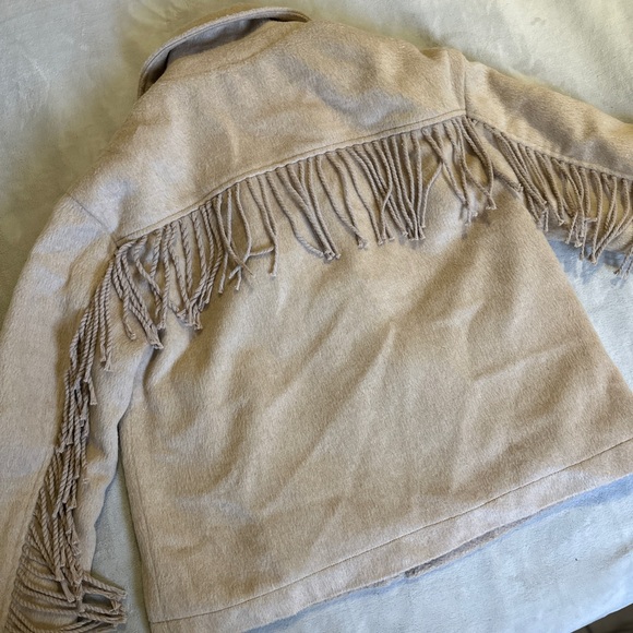 RSQ Women's Cream Fringe Teddy Jacket - Picture 6 of 7